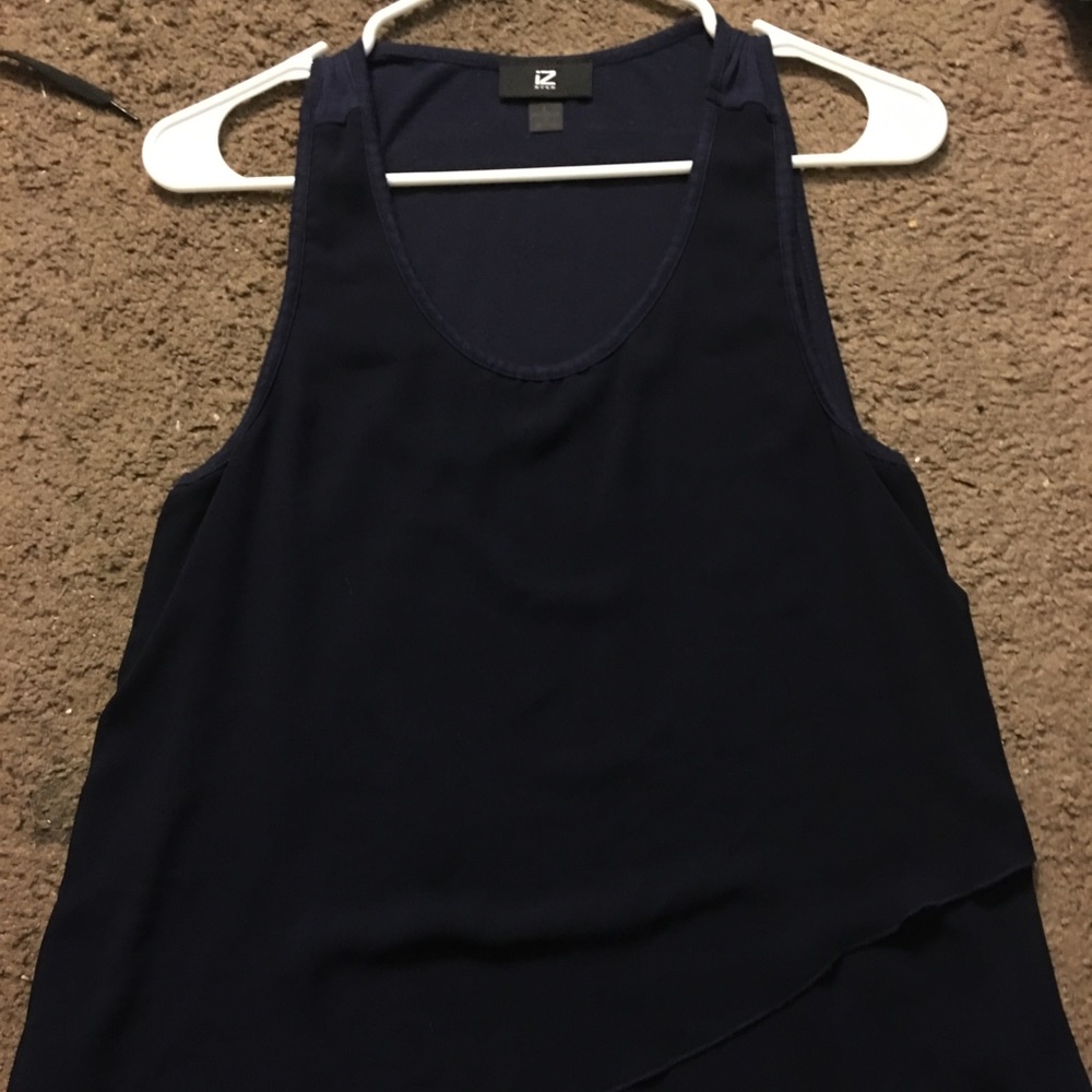 Navy top